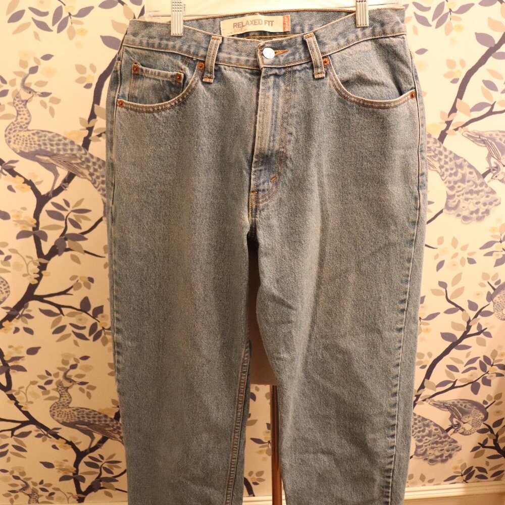Vintage Levi's 550 Relaxed Fit